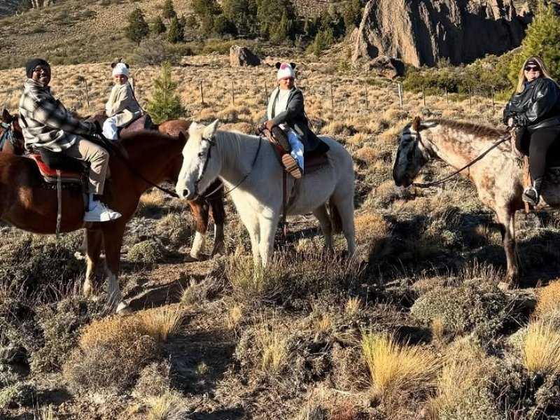Emagrecimento: Thaís Carla realiza sonho de andar a cavalo na Argentina