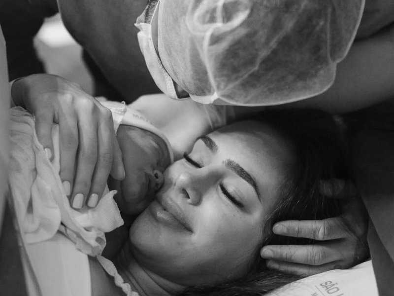 Neymar e Bruna Biancardi: Adoçando Vidas com Mel Doce