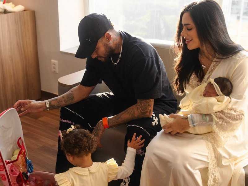 Santos Celebra Filha de Neymar com Presente Inusitado