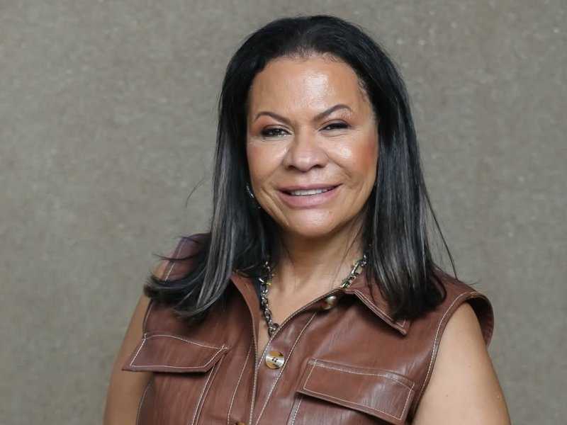 Dona Ruth Revela: Fãs de Marília Mendonça a Perturbam!