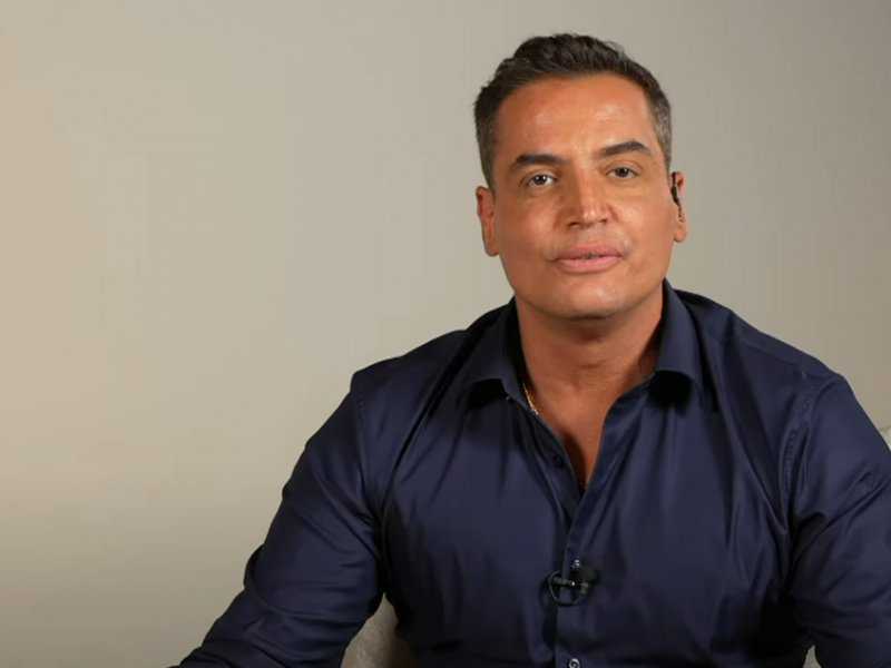 Leo Dias Sai do SBT: O Que Motivou Sua Demissão do 'Fofocalizando'?
