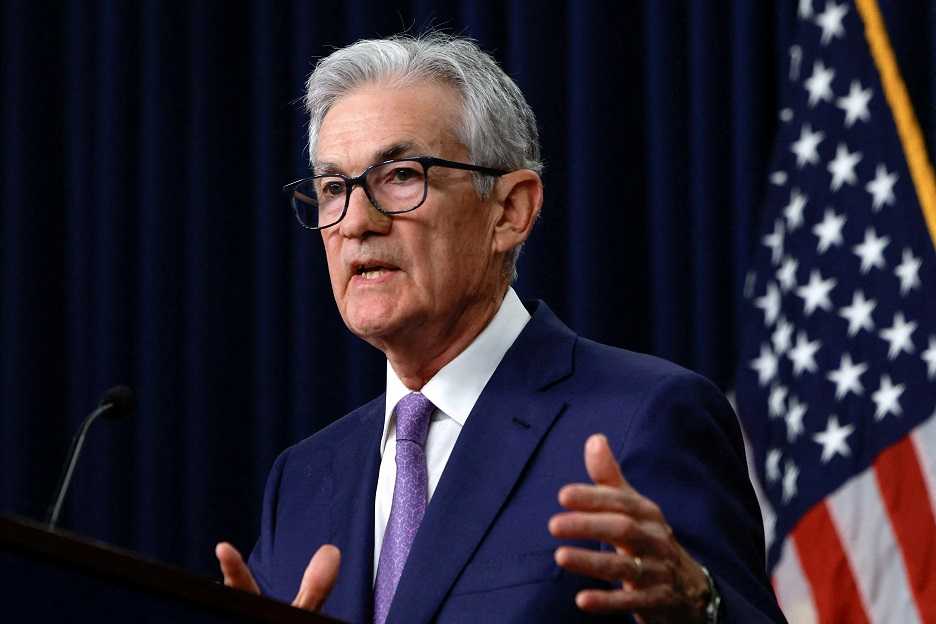 Powell reafirma compromisso do Fed em meio a críticas de Trump