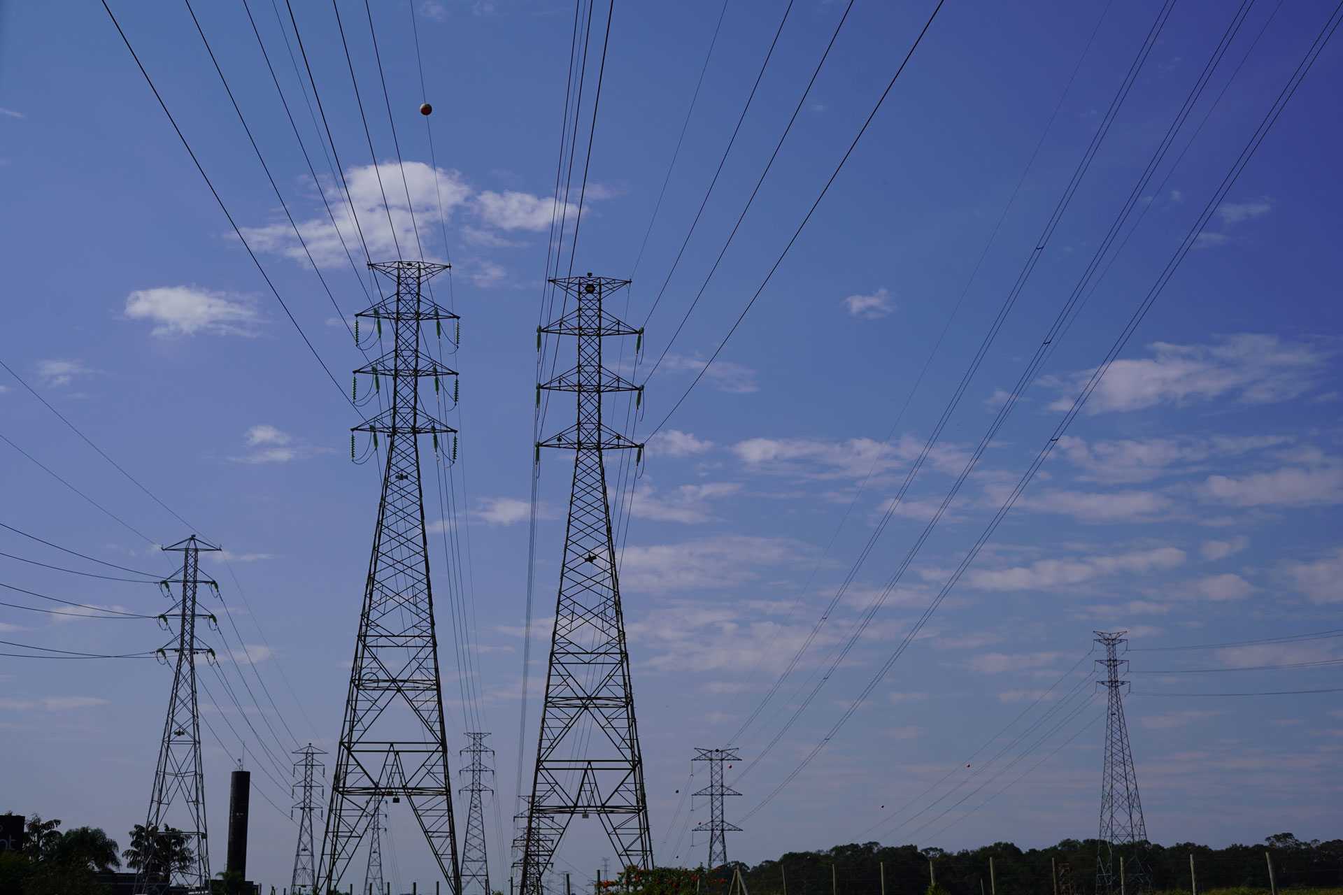 Colegiado Define Novos Parâmetros para Preços de Energia Elétrica