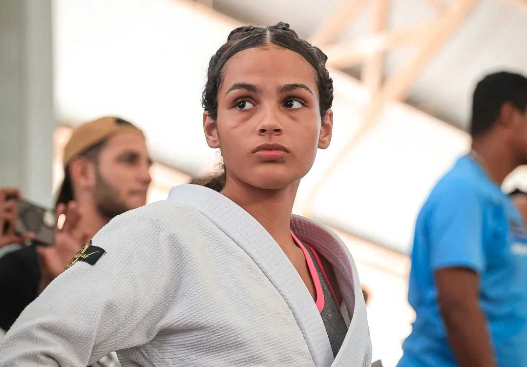 Atleta de Jiu-Jitsu de Camaçari realiza rifa para torneio internacional