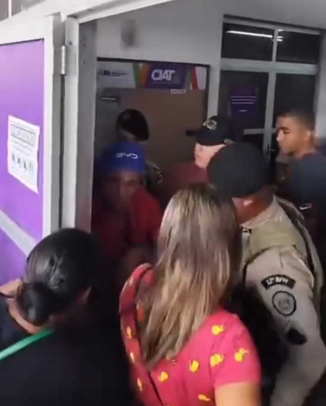 Caos na manhã do CIAT em Camaçari