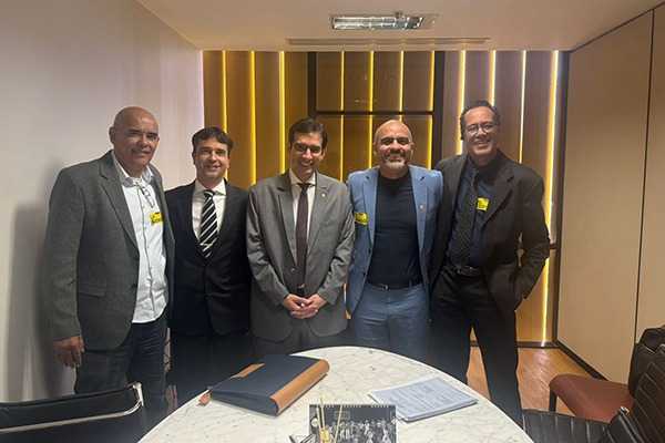 Deputado Leo Prates é um aliado do movimento sindical, afirma Marcelo Carvalho
