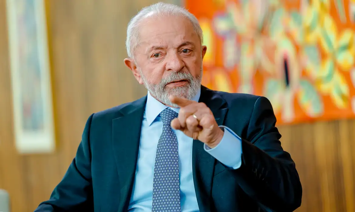 Lula mantém disposição para o diálogo, mas critica recusa de Trump