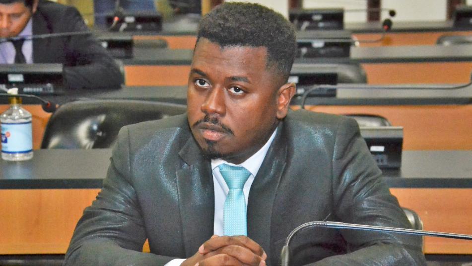 Pancadinha exonera aliado do prefeito de Ilhéus em meio a racha com ACM Neto