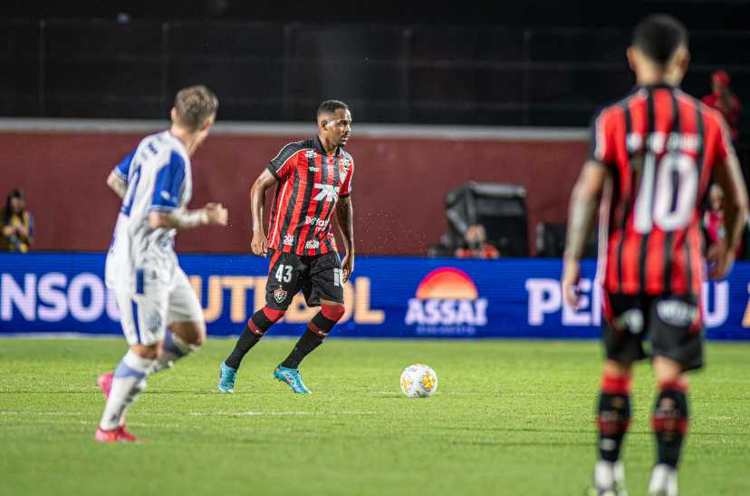 Vitória sofre derrota para Confiança e é eliminado da Copa do Nordeste