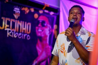 Moradores de Candeias celebram vitória em concurso com shows musicais