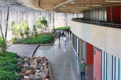 MEC destina R$ 400 milhões para fortalecer universidades e institutos federais