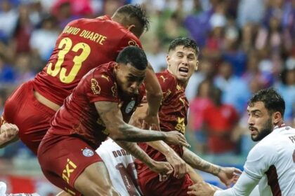 Esquadrão Empata com Fluminense: Noite de Emoções na Fonte Nova!