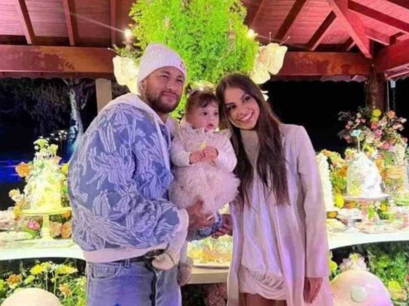 Áudio Polêmico: Amanda Kimberlly e Bruna Biancardi em Conflito