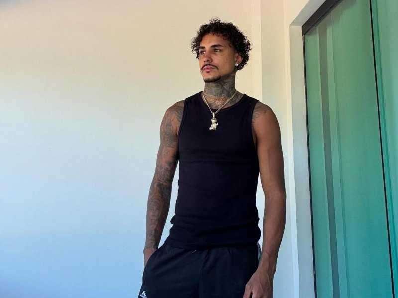 MC Livinho: Hemorragia Interna Após Acidente de Moto Surpreendente