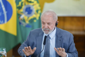 Governo pode adotar 3 medidas para apoiar empresas no Tarifaço