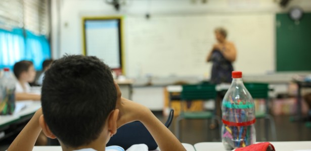 Trocar o Turno de Estudos Não Resolve Dificuldades de Atenção Acentuada em Estudantes