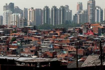 Região Metropolitana de São Paulo: Mais de 3 Milhões de Habitantes em Comunidades Precárias