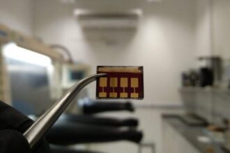Nova Estratégia Aumenta a Estabilidade das Células Solares de Perovskita