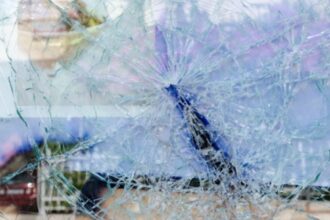 Comparação da Degradação Ambiental: Escolas Públicas vs. Escolas Particulares - Diferenças de até 27 Vezes