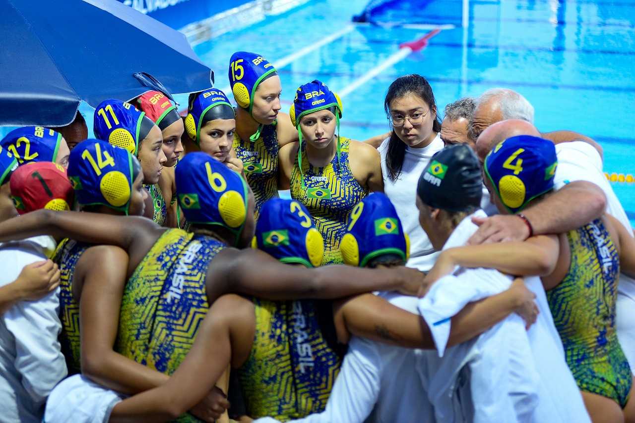 Brasil tem jogo decisivo no Mundial Sub-20 Feminino de polo aquático; rodada tem outras sete partidas nesta terça (12)