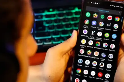 Comitê defende proteção digital de crianças e adolescentes após aprovação de projeto de lei
