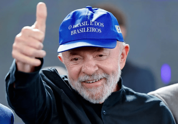 Datafolha: Embate com Trump não altera avaliação de Lula, que mantém 40% de reprovação e 29% de aprovação