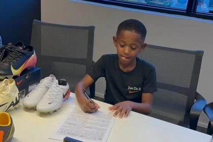 Conheça joia do Flamengo de apenas 8 anos que já assinou contrato com a Nike