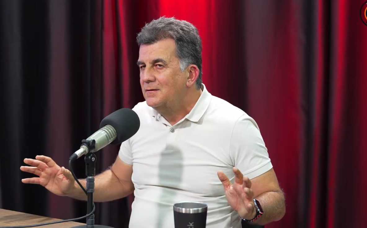 Fábio Mota diz que possível rebaixamento do Vitória “faz parte do processo” de evolução