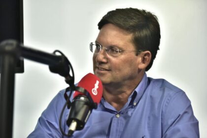 Roma classifica decisões de Moraes contra Bolsonaro de "novela de absurdos"