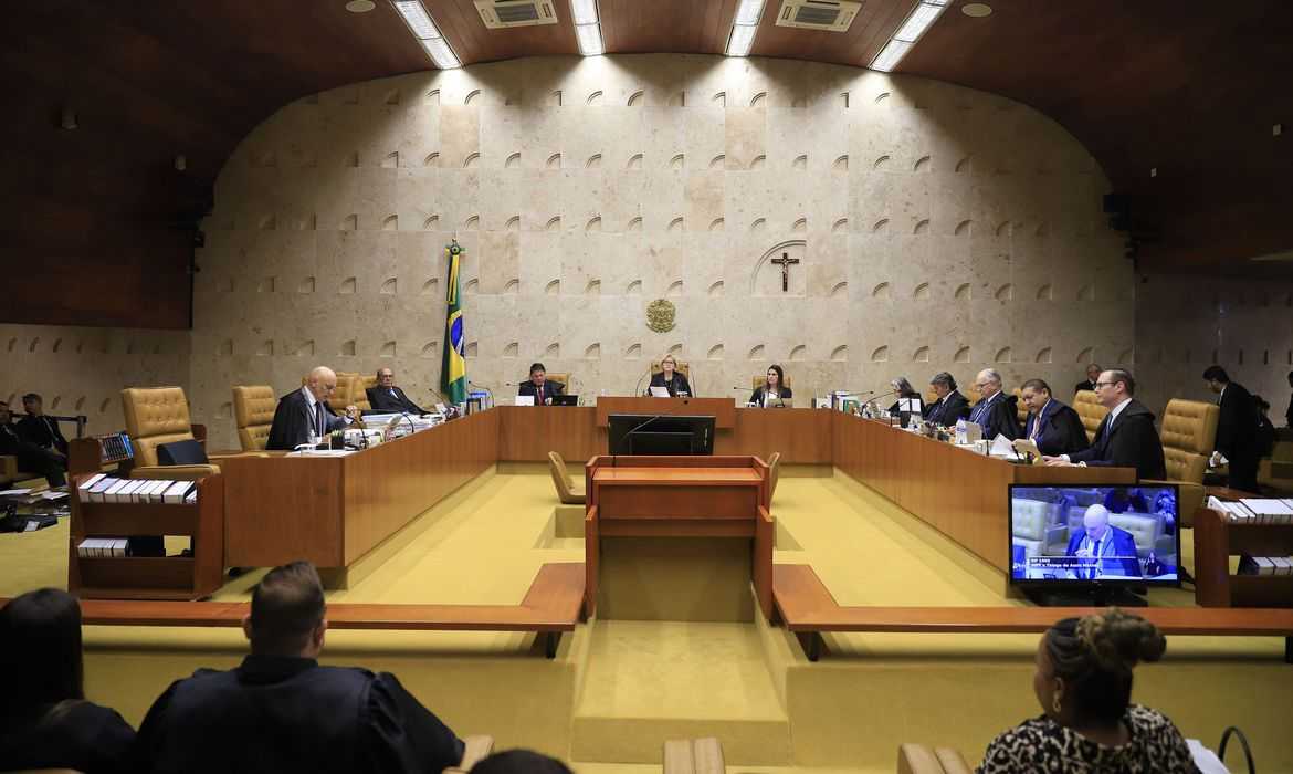 STF define prazo de seis meses para registro de federações partidárias