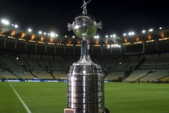 Torcedor passa mal e morre em estádio durante jogo da Libertadores