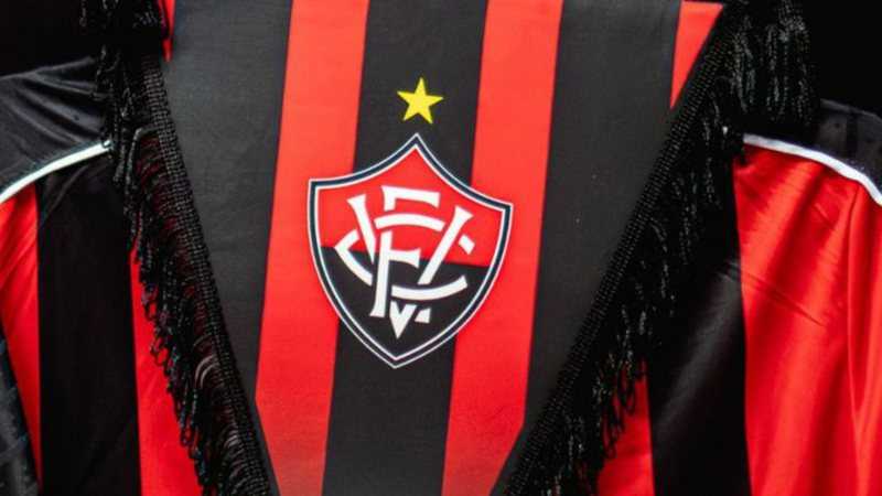 Vitória encara Flamengo no Maracanã em busca de reação no Brasileirão