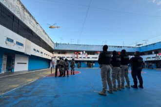 Polícia realiza operação "Molon Labe" no Conjunto Penal de Itabuna