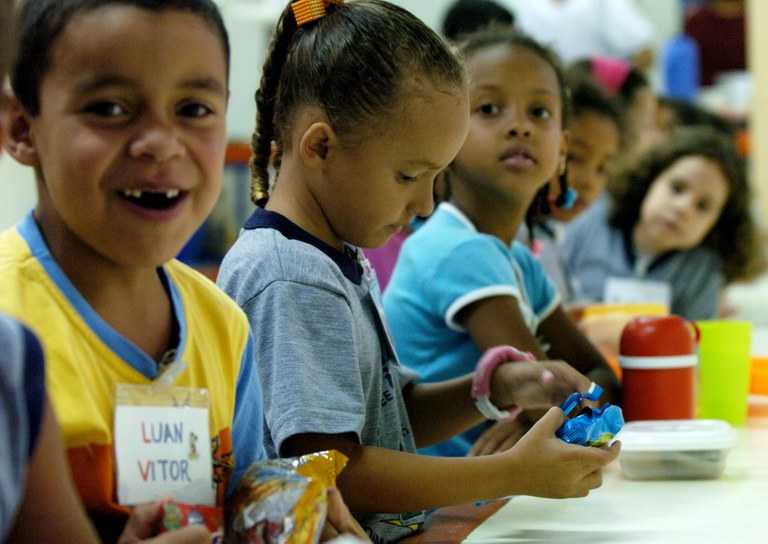 Ministério da Educação avança na proteção dos direitos da primeira infância