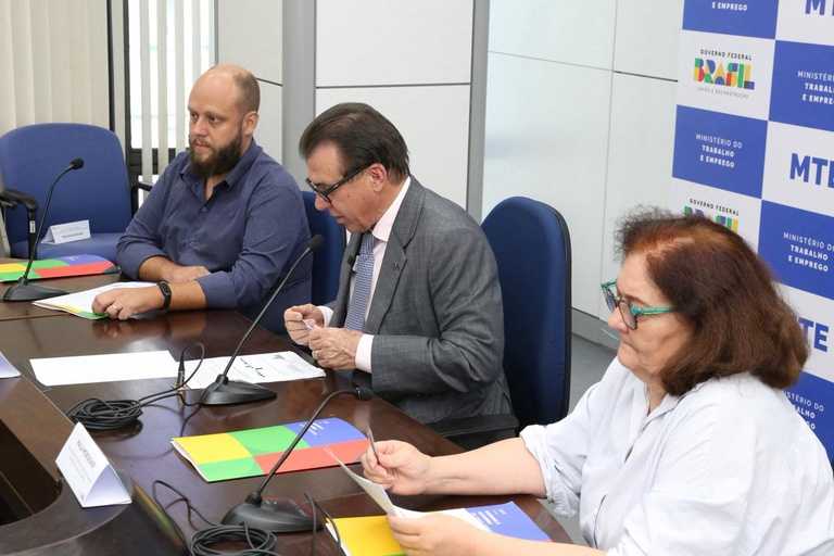 Novo Caged: Brasil gera 129 mil novas vagas formais em julho