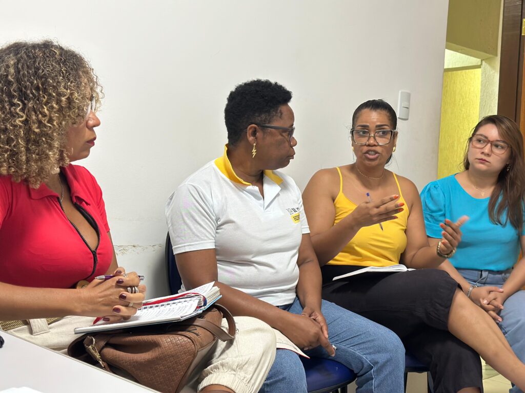 Sedes promove reunião sobre capacitação em proteção social especial SEDES Promove Reunião sobre Capacitação em Proteção Social Especial