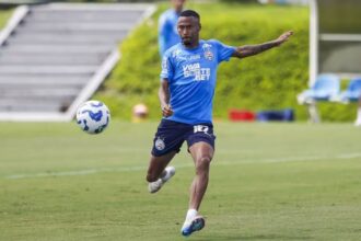 Ademir treina normalmente e deve reforçar Bahia contra Palmeiras