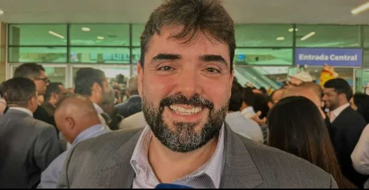 Adolpho Loyola afirma que definição da majoritária só será ano que vem