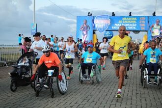 Atletas com deficiência se preparam para Maratona Salvador 2025; prova ocorre no Dia Nacional da Luta das PCDs
