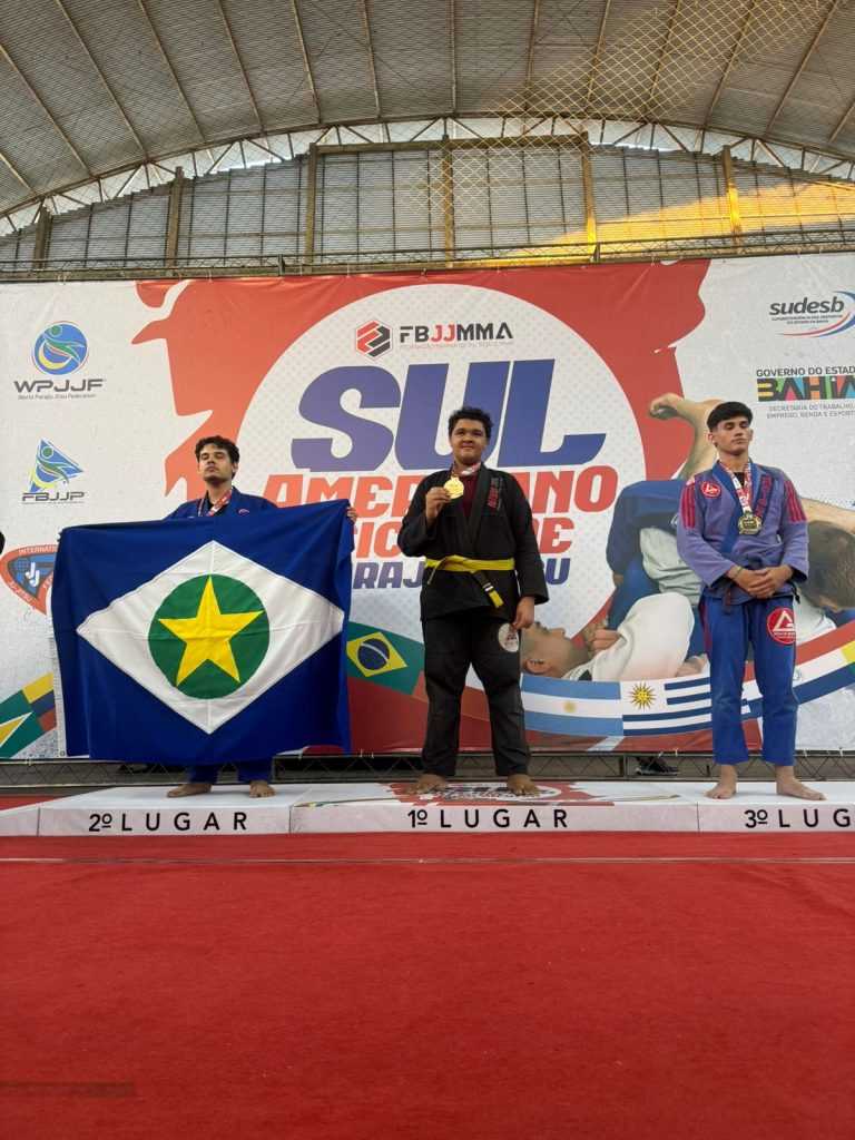 Atletas de Madre de Deus conquistam ouro no Sul-Americano de Parajiu-Jitsu