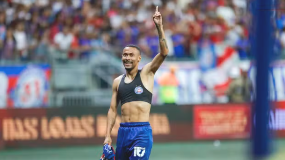 Com gol de Ademir, Bahia vence Palmeiras e encerra jejum no Brasileirão