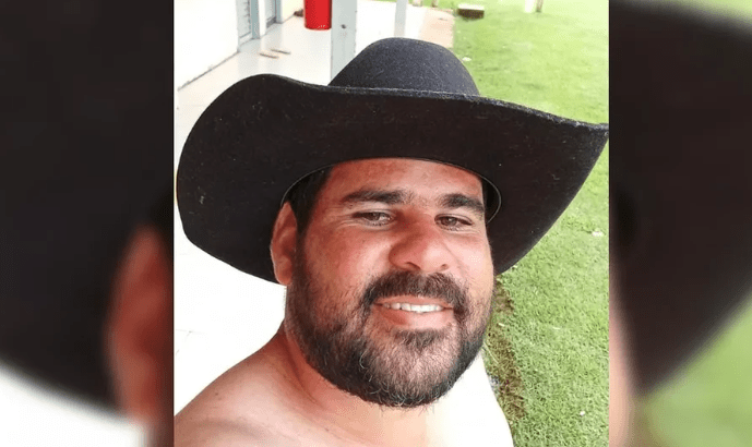 Mecânico é assassinado a facadas dentro de ônibus na Bahia