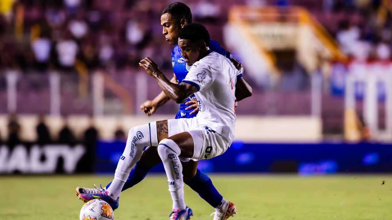 Adversário da final, Confiança é o único clube que derrotou o Bahia na Copa do Nordeste