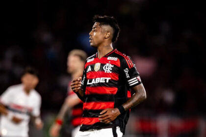 Martelo batido! Bruno Henrique é punido pelo STJD