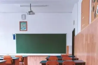 Ex-prefeito de Itagi é multado por irregularidades na merenda escolar