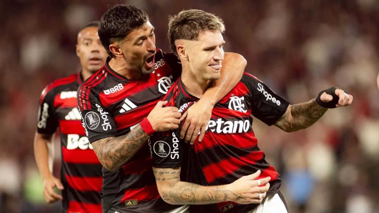 Flamengo vence Estudiantes por 2x1 no Maracanã e tem vantagem nas quartas da Libertadores