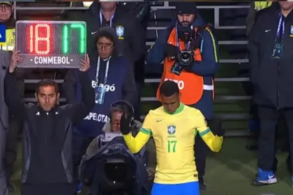 Jean Lucas celebra estreia pela Seleção e garante presença em decisão do Bahia contra o Fluminense