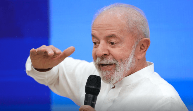 Lula diz ao New York Times que soberania e democracia são inegociáveis