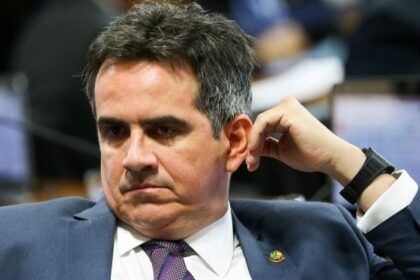 PF investiga entrega de dinheiro vivo a Ciro Nogueira em gabinete no Senado