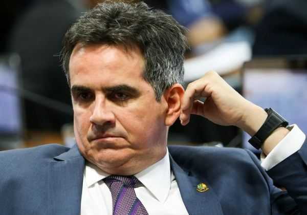 PF investiga entrega de dinheiro vivo a Ciro Nogueira em gabinete no Senado